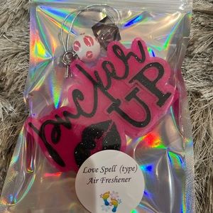 Lips freshie pucker up love spell